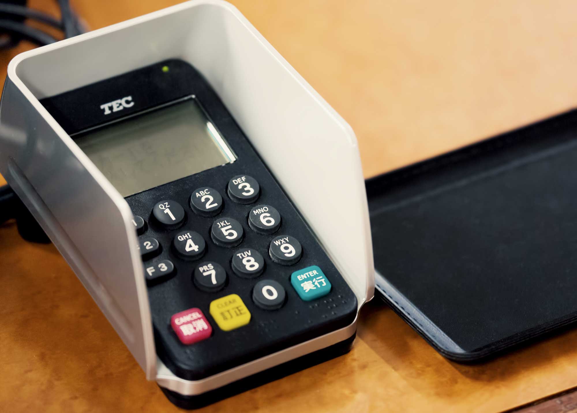 導入事例：【小売業・185名】システム導入と見直しで、管理体制を強化。｜みらいまるっとクラウド！